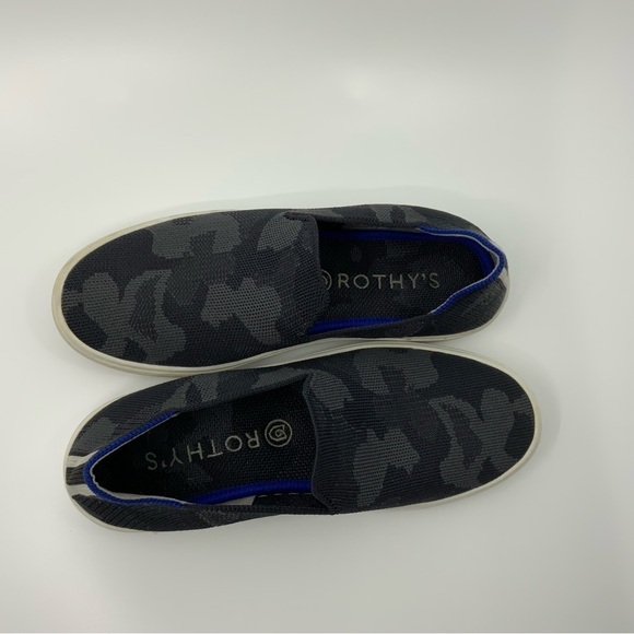 ROTHY’S grey‎ animal print loafers. - Picture 9 of 16